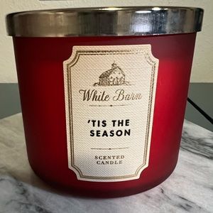 Bath & Body Works Candle ‘Tis the Season